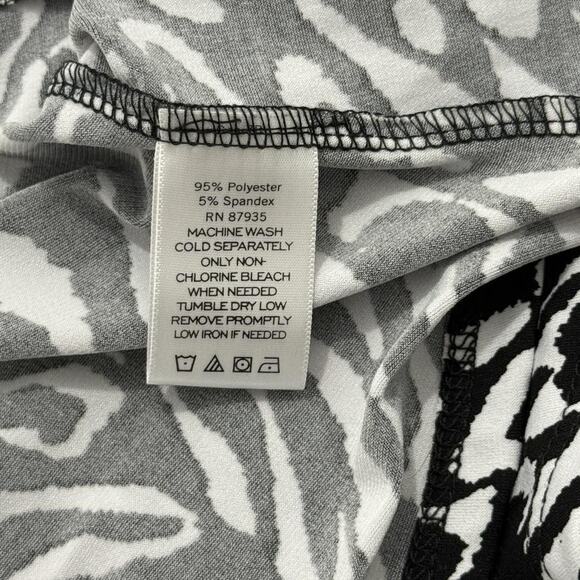 Susan Graver Dress Womens 1X Black White Animal Print Sleeveless Stretch Knit - Picture 4 of 7